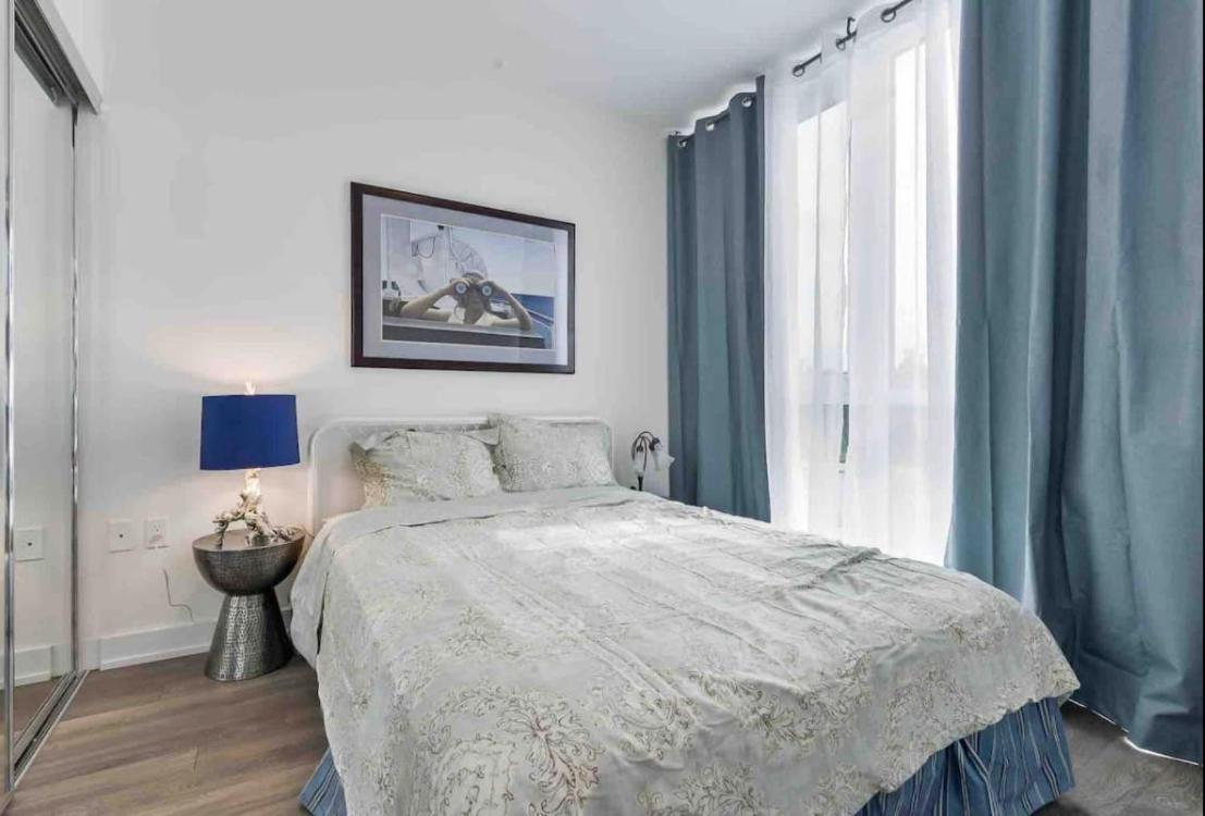 Aquarius 2 Bedroom Condo Friday Harbour Innisfil Екстер'єр фото